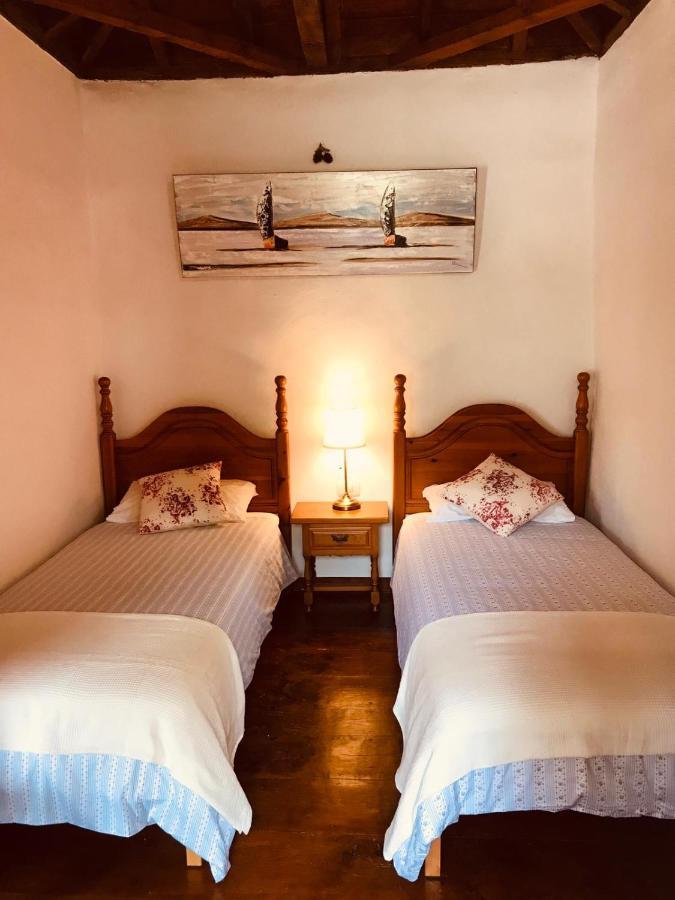 Casa Rural El Brezal Brena Alta Luaran gambar