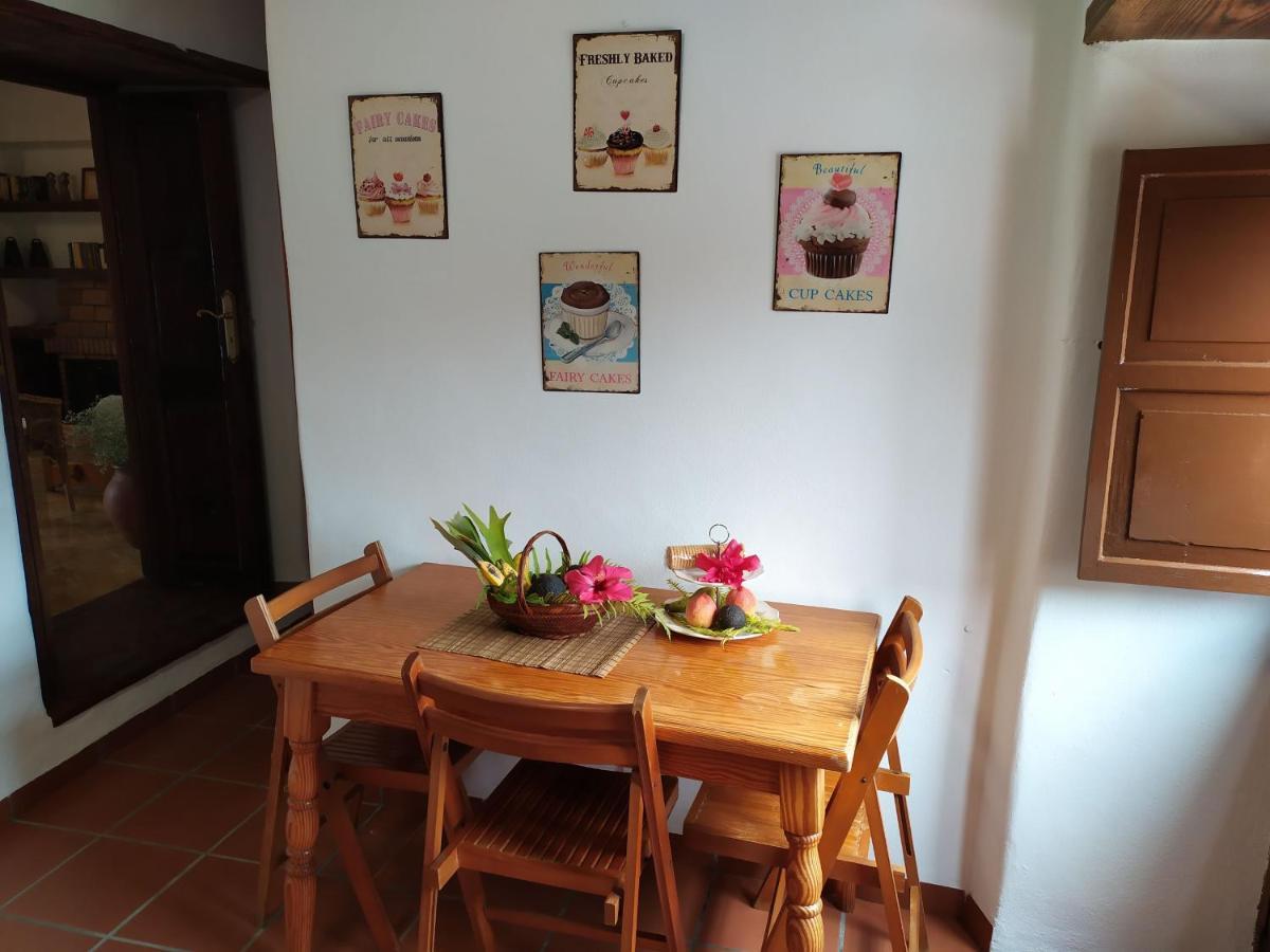 Casa Rural El Brezal Brena Alta Luaran gambar
