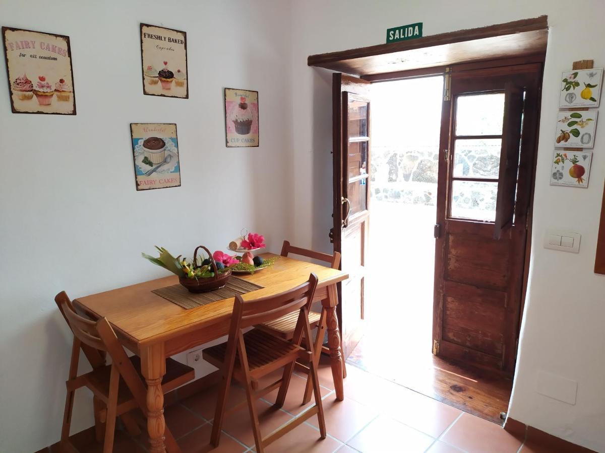 Casa Rural El Brezal Brena Alta Luaran gambar