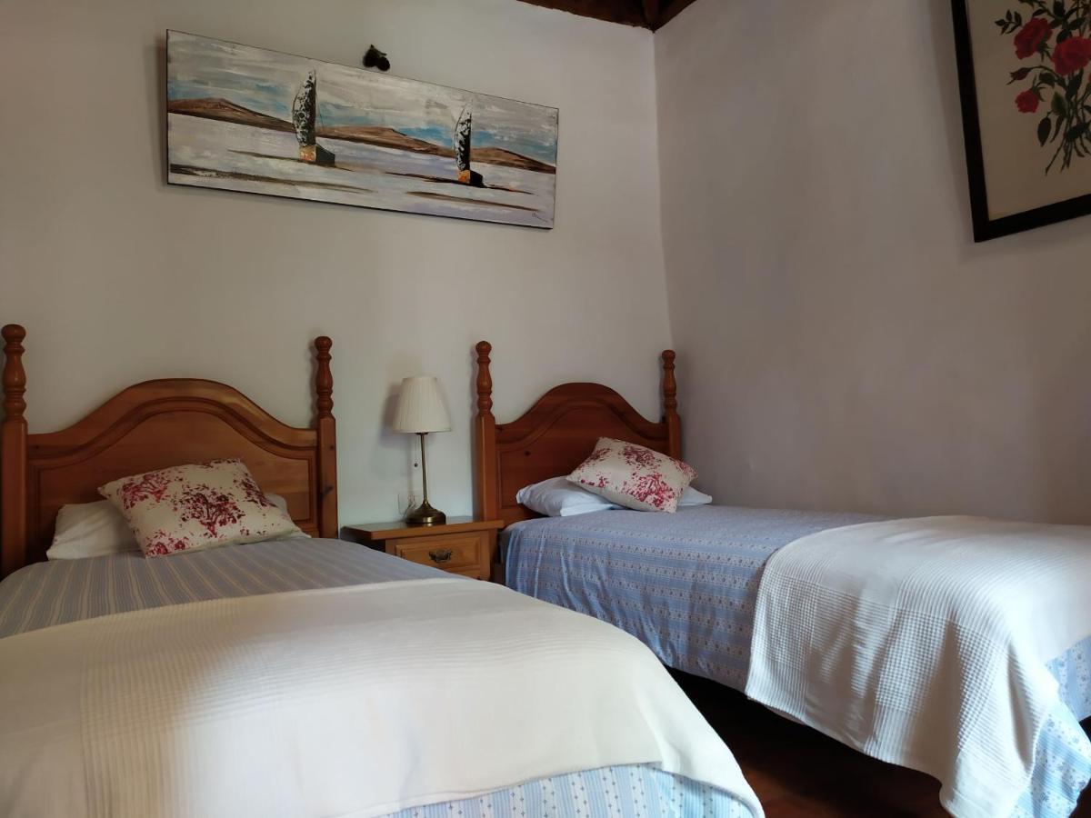 Casa Rural El Brezal Brena Alta Luaran gambar